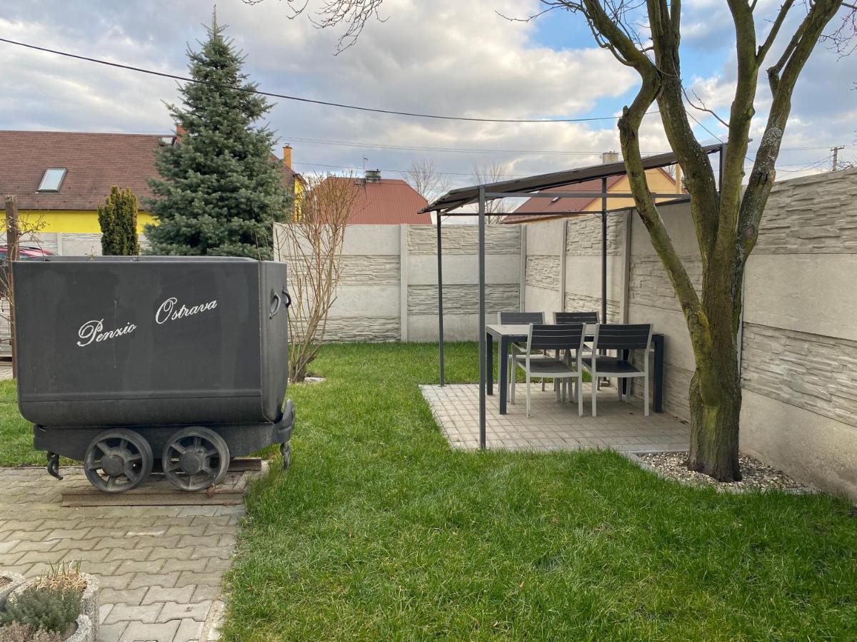 Penzio Ostrava Apartment Luaran gambar